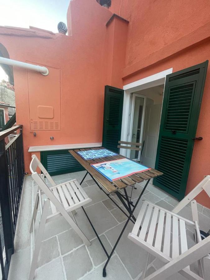 Suite Ventidue - Fronte Mare Lerici Exterior foto