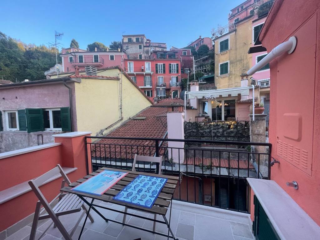 Suite Ventidue - Fronte Mare Lerici Exterior foto