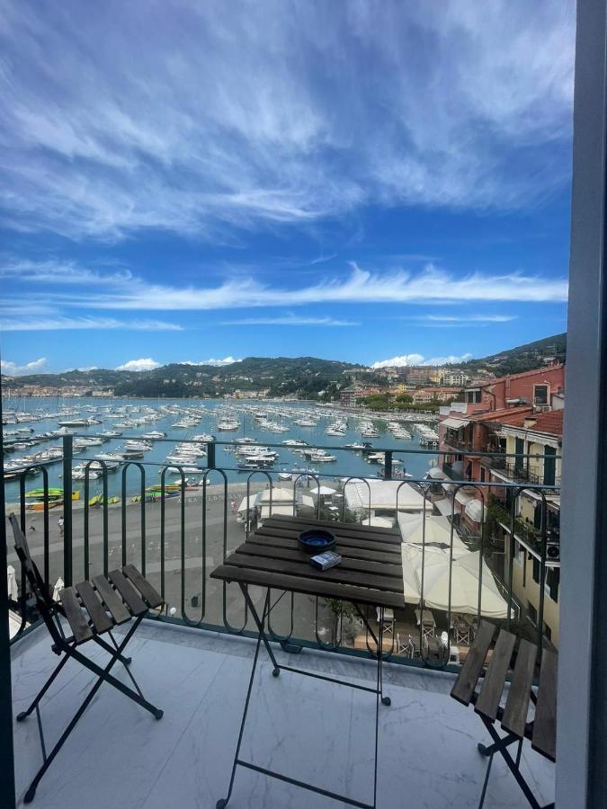 Suite Ventidue - Fronte Mare Lerici Exterior foto