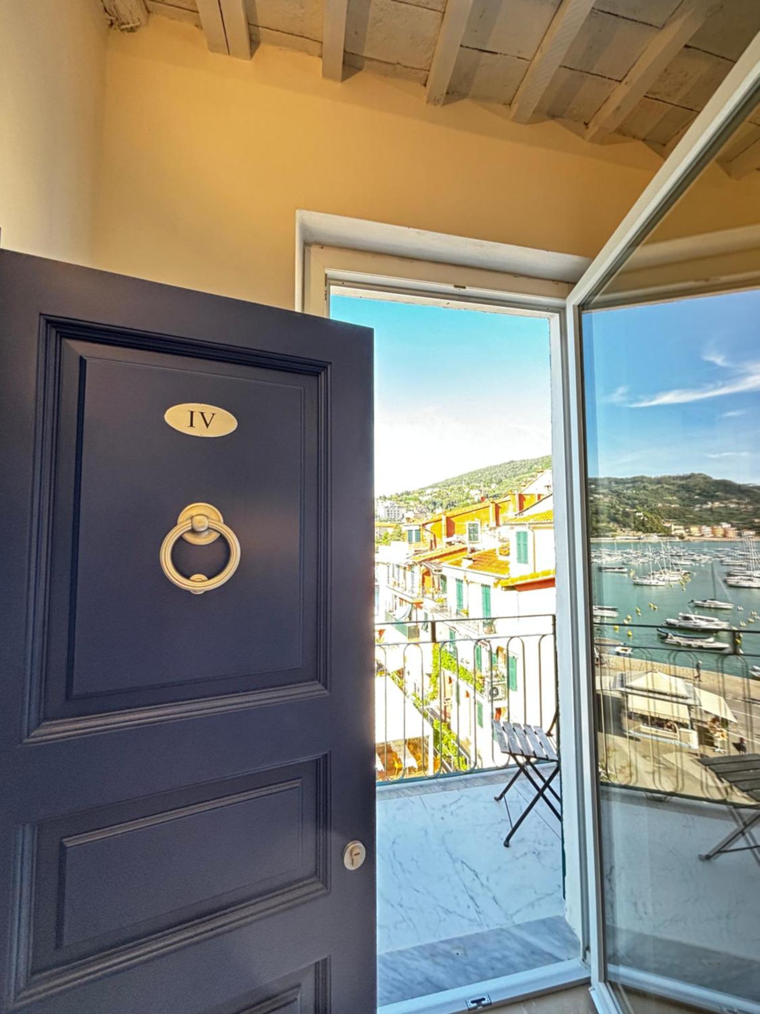 Suite Ventidue - Fronte Mare Lerici Exterior foto